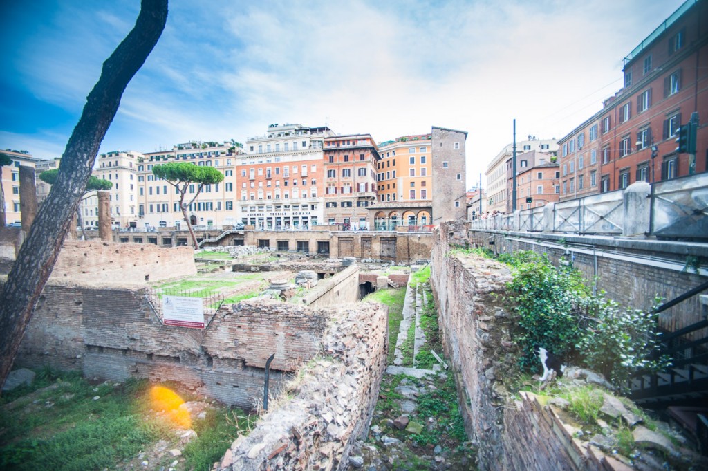 Largo di Torre Argentina